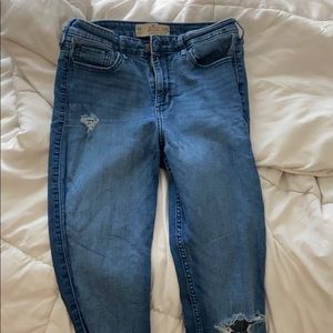 HOLLISTER high rise ripped jeans